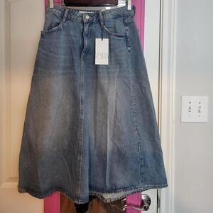Zara Denim low waisted flare midi skirt NWT